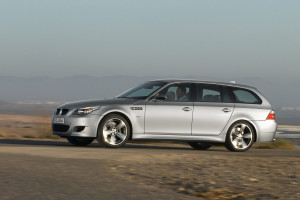 BMW M5 Touring 2007 Wallpaper (15)