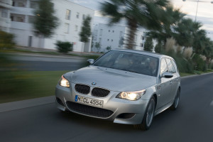 BMW M5 Touring 2007 Wallpaper (18)