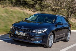 Kia-Optima_Sportswagon-(24)