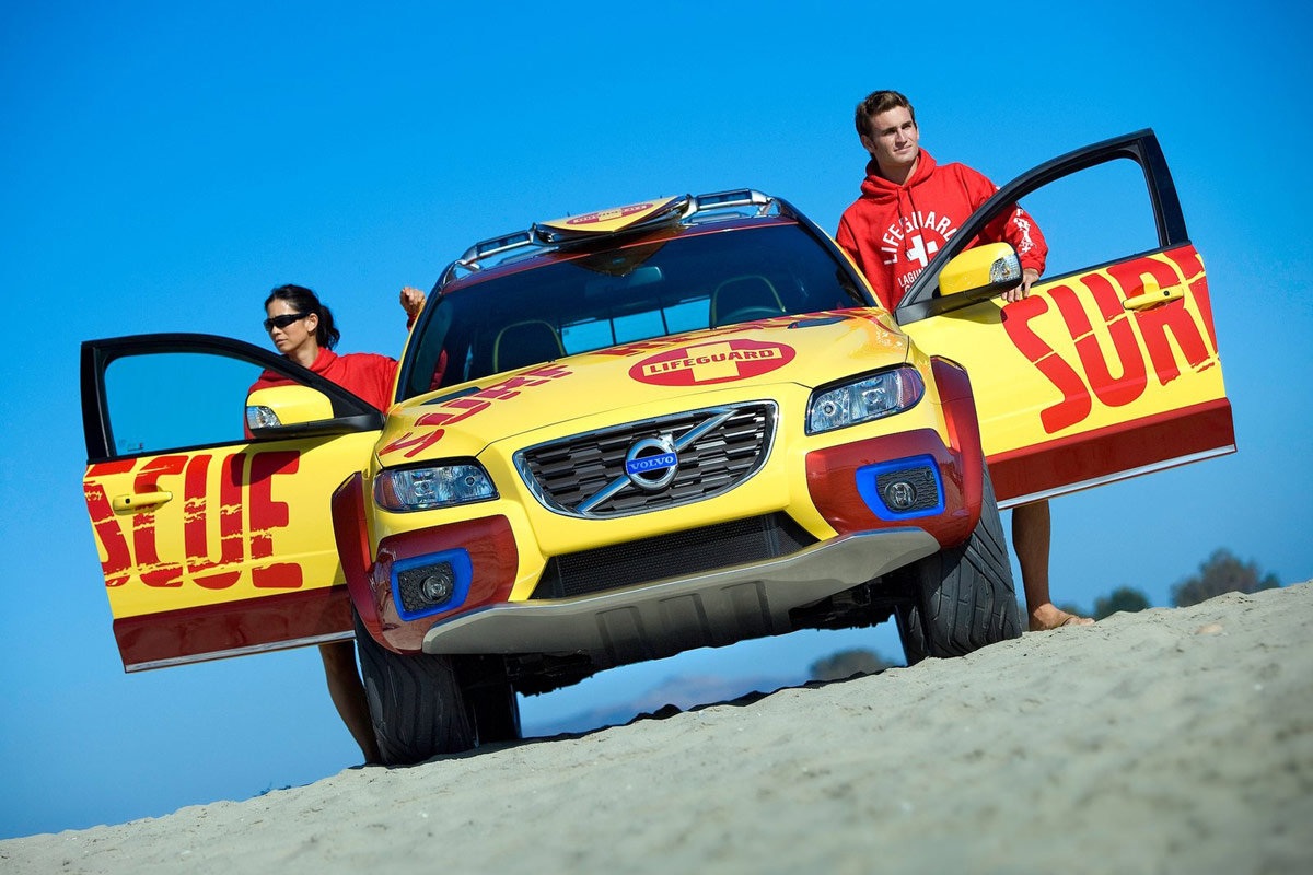 volvo-xc70_surf-rescue-concept-kombi-18